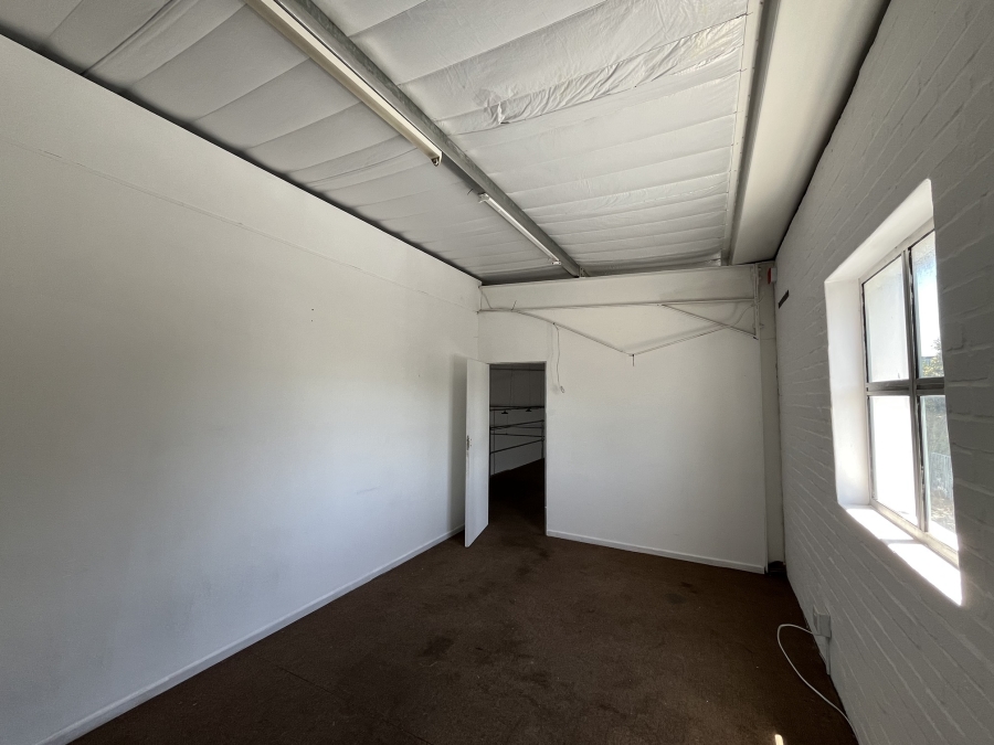 To Let commercial Property for Rent in Sanddrift Western Cape